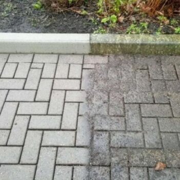 Aquixis Pressure Washer Image